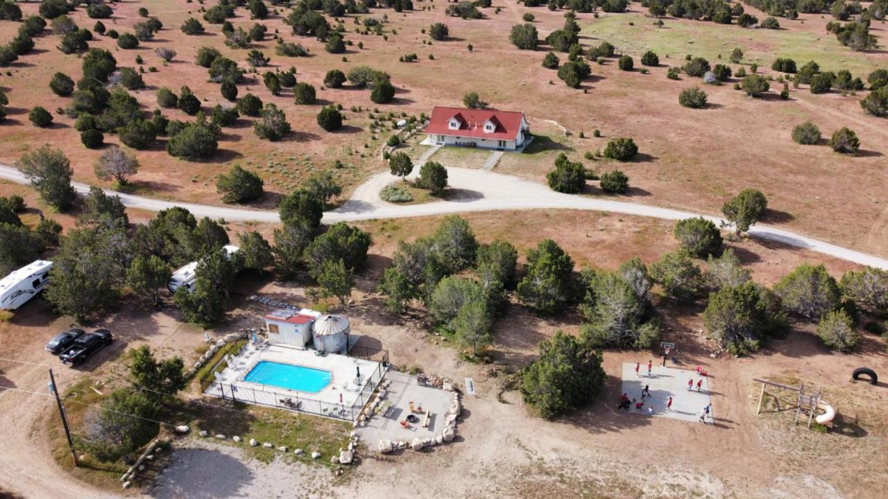 Hacienda Roja - The Cedars #7 At Wind Walker Homestead Spring City ภายนอก รูปภาพ